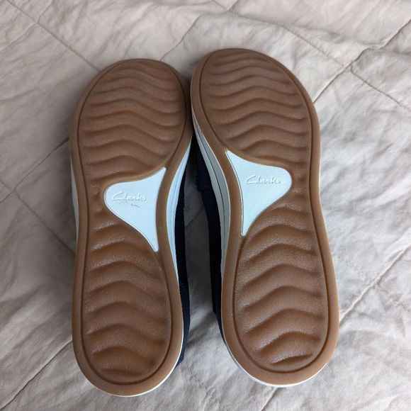 Clarks Cloud stepper Breeze Step II Dark Navy 10 and 9.5 - Picture 3 of 11